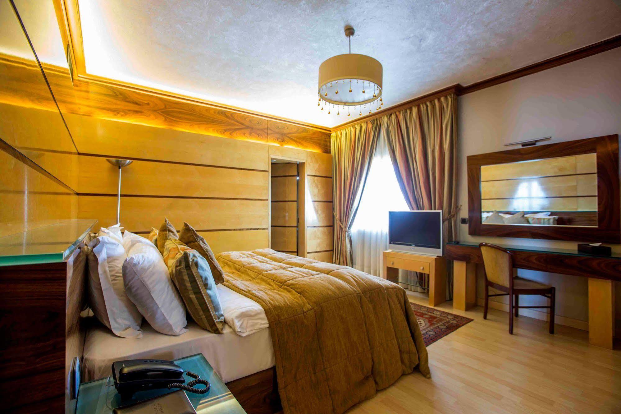 Lahoya Suites Bejrut Zewnętrze zdjęcie